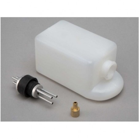 Fuel Tank: 7,75 oz (230cc):...